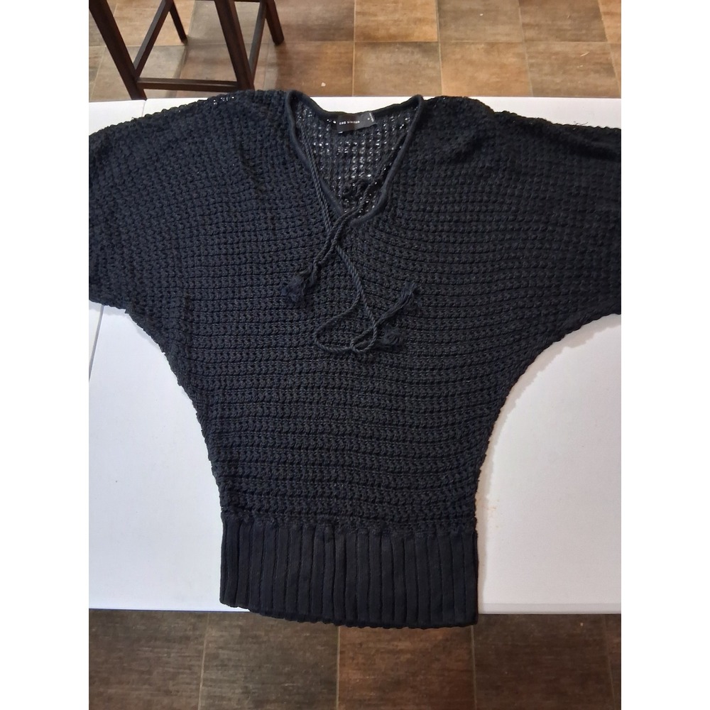 The Limited Black Open Knit Dolman Sleeve V-Neck Tassel Sweater Small